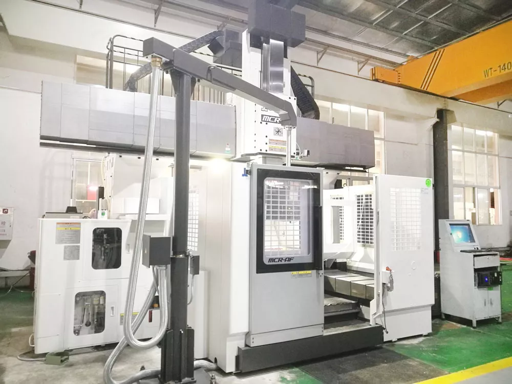 MCR-AF 大高速龙门CNC (2).jpg
